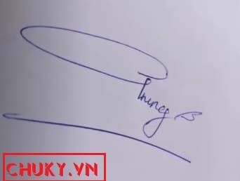 Chữ ký đẹp tên Trung ấn tượng