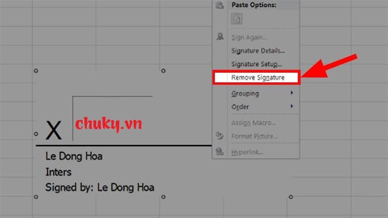 Bấm chuột phải vào chữ ký chọn remove signature