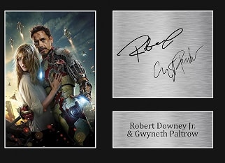 Ảnh có mẫu chữ ký của Robert Downey Jr Iron Man làm quà tặng