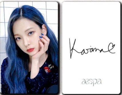 Chữ ký của Karina trên card