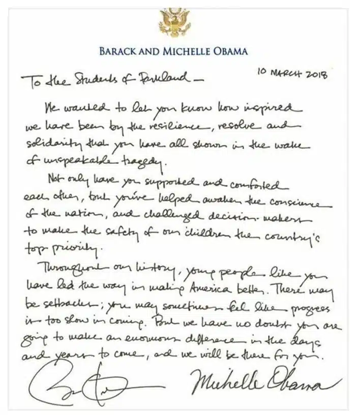 Mẫu thư có chữ ký cựu tổng thống Obama và phu nhân