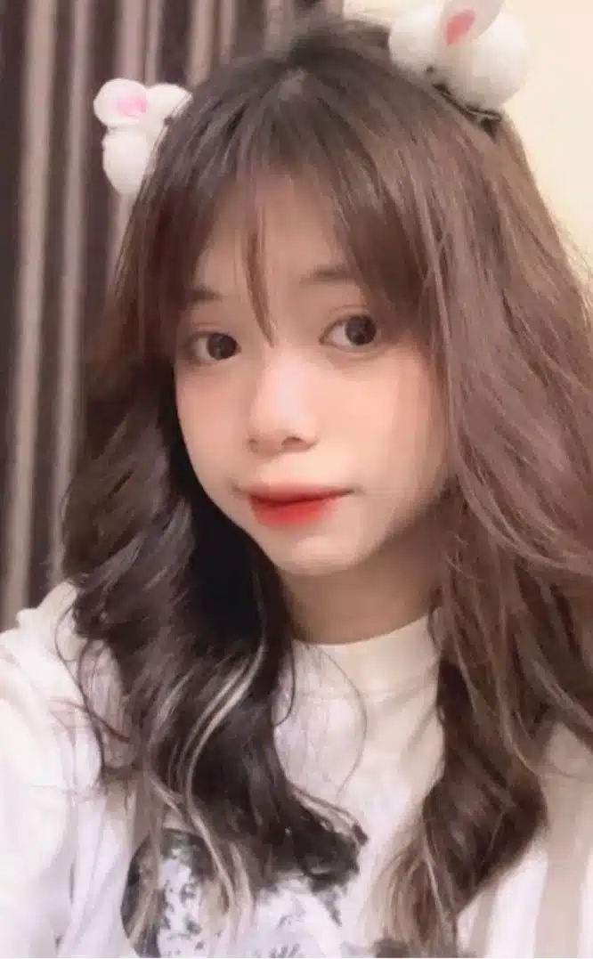 Hình Bé Quỳnh FF đẹp